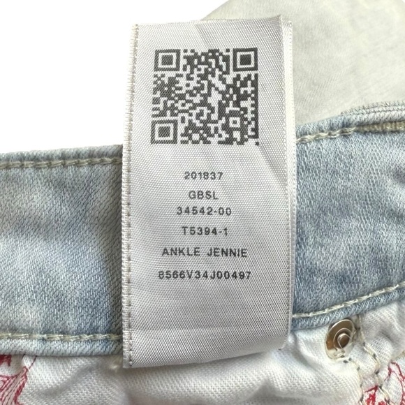 True Religion Jennie Curvy Mid Rise Flap Single Needle Skinny Jeans Sz 27 Blue - Picture 15 of 15